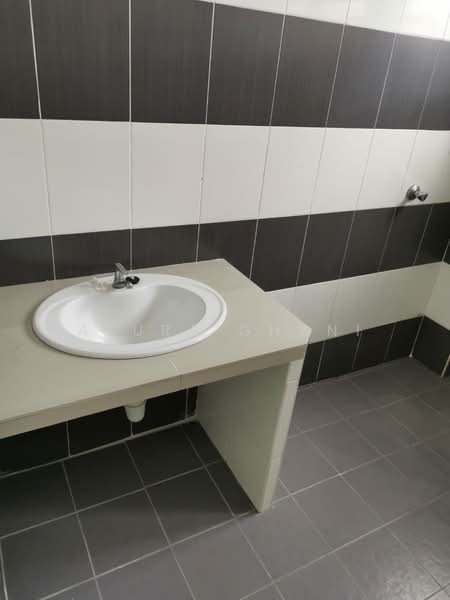 3-storey Terraced House for Sale in Simpang Ampat (Penang) - Azura Ghani - Bathroom - PropertyGuru.com.my