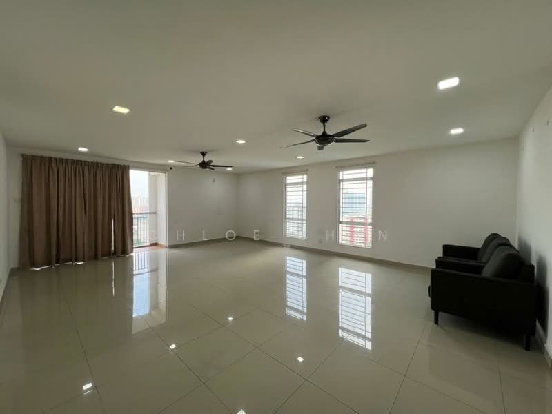 Kondominium untuk Dijual di Suasana Lumayan - Chloe Chan - Living Room - PropertyGuru.com.my