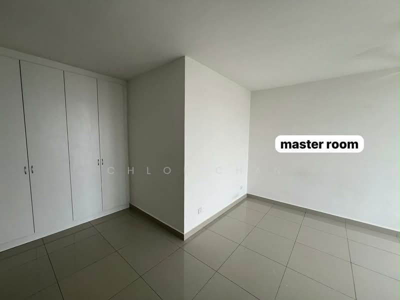 Kondominium untuk Dijual di Suasana Lumayan - Chloe Chan - Master Bedroom - PropertyGuru.com.my
