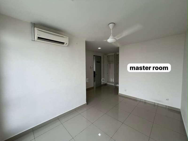 Kondominium untuk Dijual di Suasana Lumayan - Chloe Chan - Master Bedroom - PropertyGuru.com.my