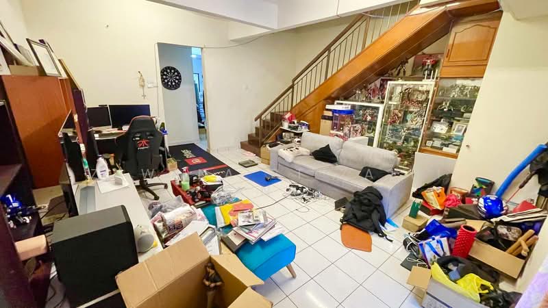 Terraced House for Sale in Taman Indah Perdana (Kepong) - Zawana BT Zaidi Ana - Living Room - PropertyGuru.com.my