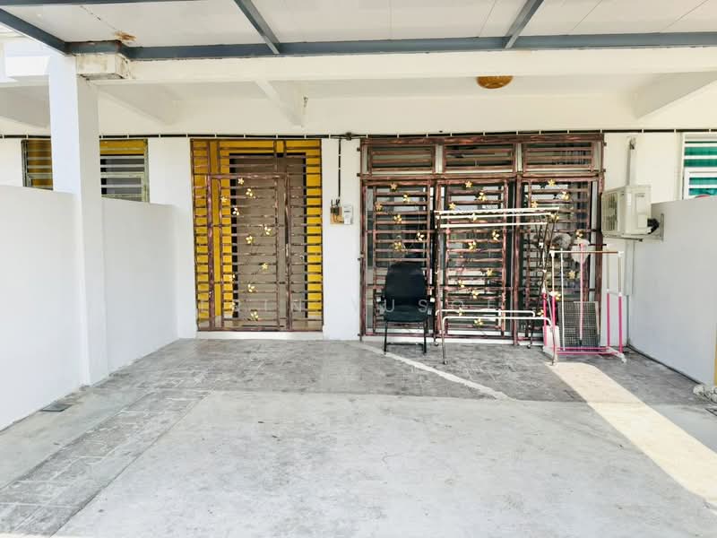 Rumah Teres untuk Disewa di Taman Intan Baiduri (Sepang) - Erin Yusof - Exterior - PropertyGuru.com.my