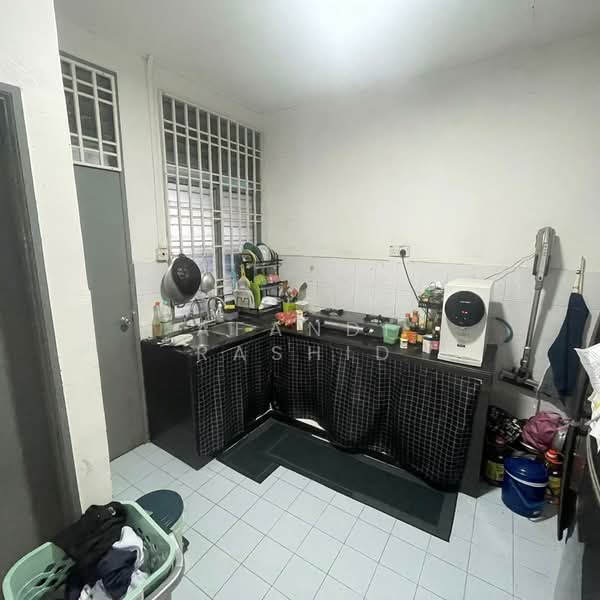 Rumah Teres 1 Tingkat untuk Dijual di Taman Sri Putri (Kulai) - Afandi Rashid - PropertyGuru.com.my