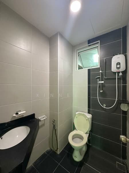 Kondominium untuk Disewa di The Oasis - Xinnee . - Bathroom - PropertyGuru.com.my