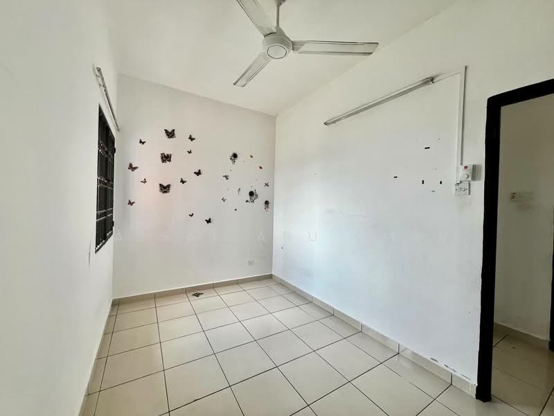 Pangsapuri untuk Dijual di Sri Ixora Apartment - Faisal Abu Omar - Interior - PropertyGuru.com.my