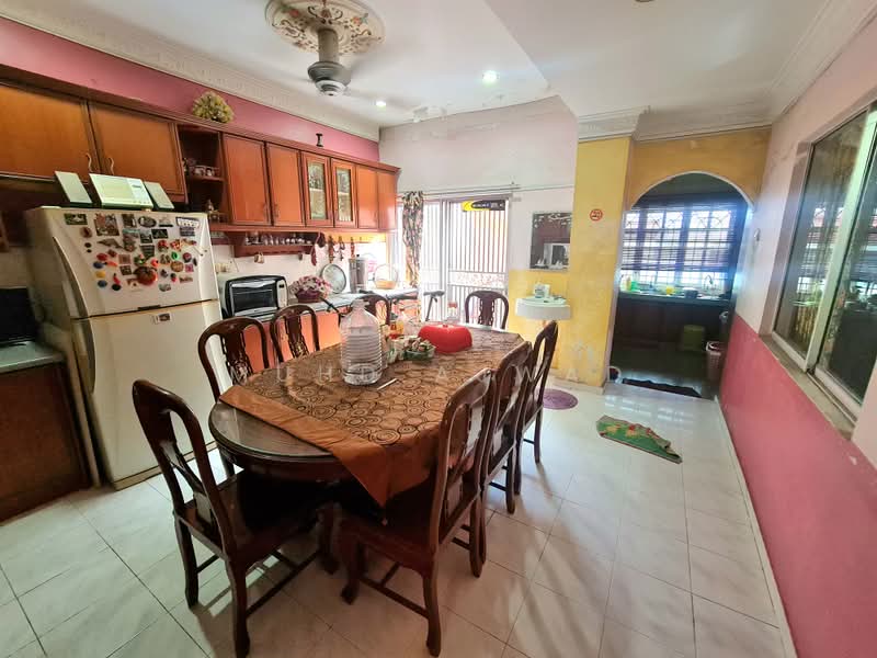 Terraced House for Sale in Taman Rakan (Kajang) - Muhd Ajwad - Kitchen - PropertyGuru.com.my