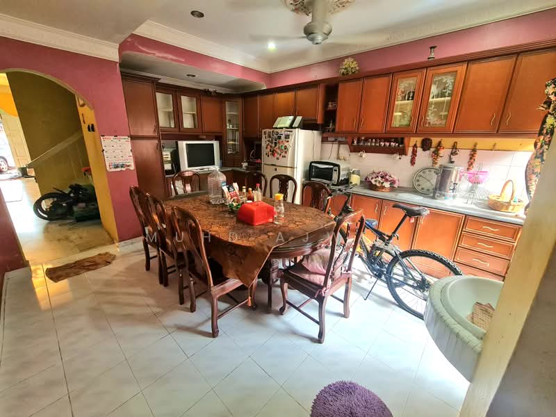 Terraced House for Sale in Taman Rakan (Kajang) - Muhd Ajwad - Kitchen - PropertyGuru.com.my