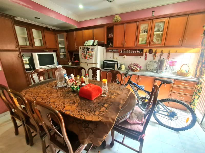 Terraced House for Sale in Taman Rakan (Kajang) - Muhd Ajwad - Kitchen - PropertyGuru.com.my