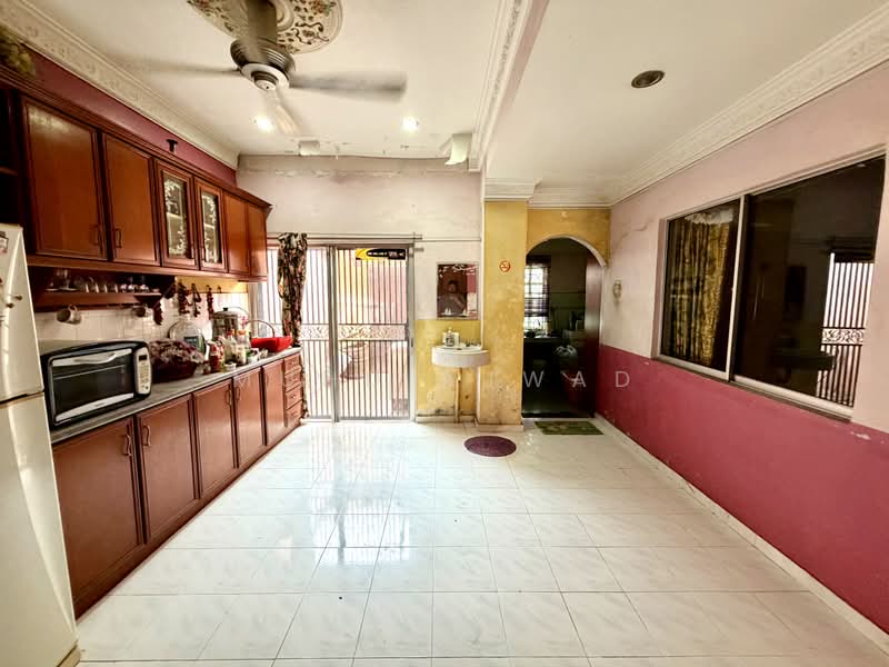 Terraced House for Sale in Taman Rakan (Kajang) - Muhd Ajwad - Kitchen - PropertyGuru.com.my