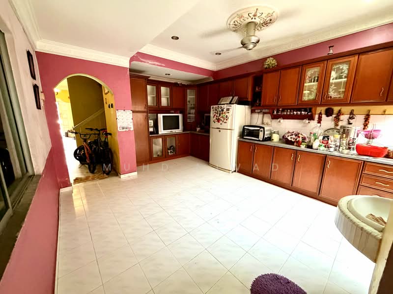 Terraced House for Sale in Taman Rakan (Kajang) - Muhd Ajwad - Kitchen - PropertyGuru.com.my