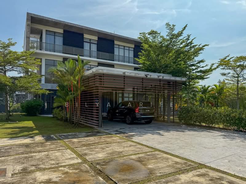 Bungalow for Sale in Taman Puncak Perdana (Shah Alam) - BILYA ARIFF - PropertyGuru.com.my
