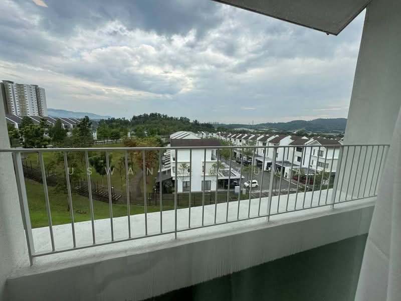 3-storey Terraced House for Rent in Tamansari (Rawang) - Uswani Mazuwan - Exterior - PropertyGuru.com.my