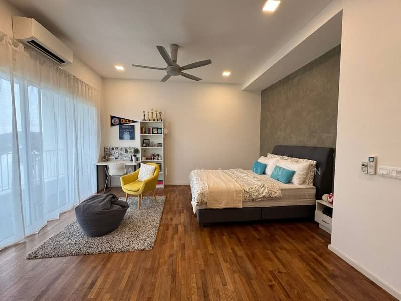 3-storey Terraced House for Rent in Tamansari (Rawang) - Uswani Mazuwan - Bedroom - PropertyGuru.com.my