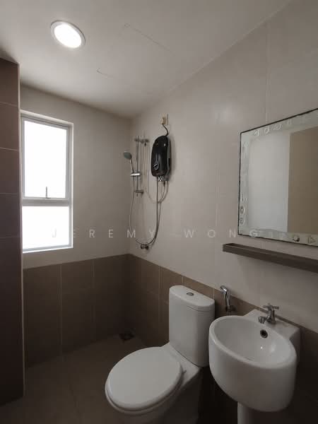Kondominium untuk Dijual di 1120 Park Avenue - Jeremy Wong - Bathroom - PropertyGuru.com.my