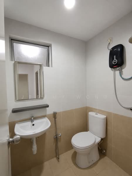 Kondominium untuk Dijual di 1120 Park Avenue - Jeremy Wong - Bathroom - PropertyGuru.com.my