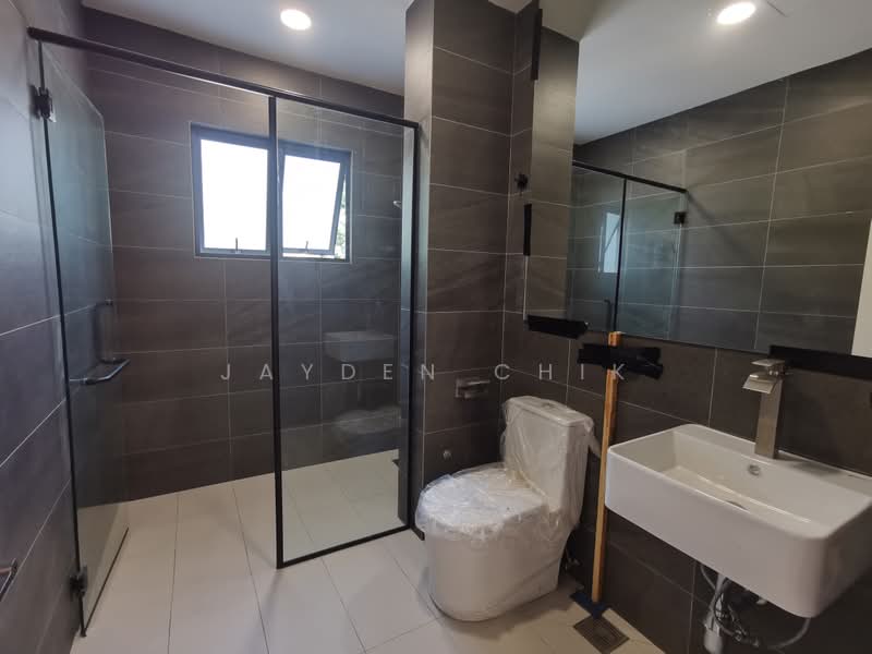 Rumah Teres 2 Tingkat untuk Dijual di Taman Desa (Kuala Lumpur) - Jayden Chik - Bathroom - PropertyGuru.com.my