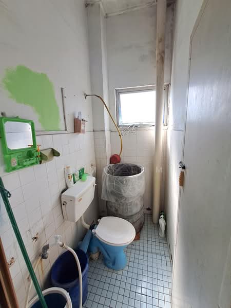 Apartment for Sale at Taman Muda - Remy Lim - Bathroom - PropertyGuru.com.my