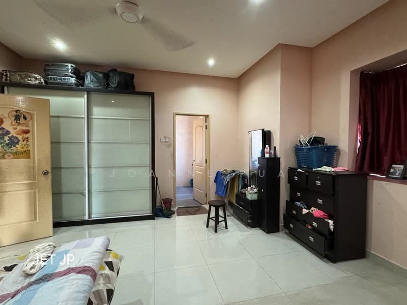 Rumah Berkembar untuk Dijual di Bandar Botanic (Klang) - Joanne Pua - Bedroom - PropertyGuru.com.my