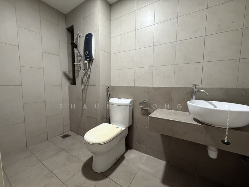Service Residence for Sale at Jadite Suites - Shaun Chong - Bathroom - PropertyGuru.com.my