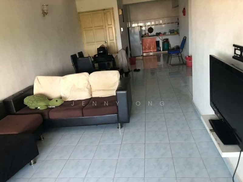 Pangsapuri untuk Dijual di Pangsapuri Sri Pinang - Jenny Ong - Living Room - PropertyGuru.com.my