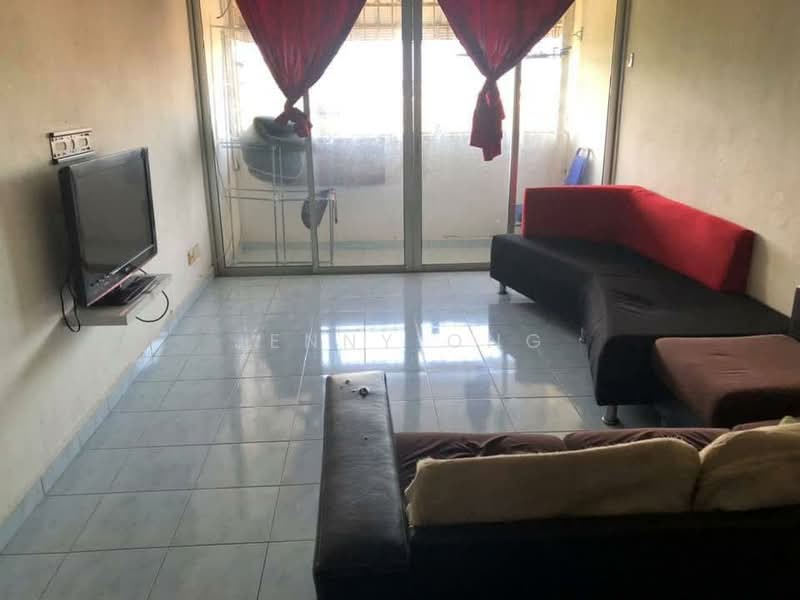 Pangsapuri untuk Dijual di Pangsapuri Sri Pinang - Jenny Ong - Living Room - PropertyGuru.com.my