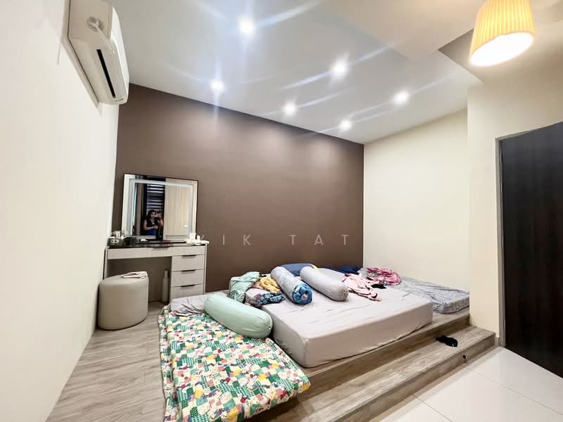 Cluster House for Sale in Skudai (Johor) - Yik Tat - PropertyGuru.com.my