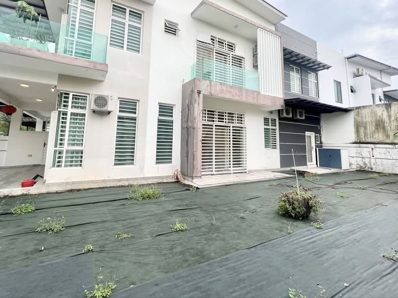 Cluster House for Sale in Skudai (Johor) - Yik Tat - PropertyGuru.com.my