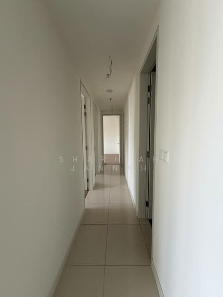 Servis Apartment untuk Dijual di Sunway Avila Residences - Sharifah Jannah - Corridor - PropertyGuru.com.my
