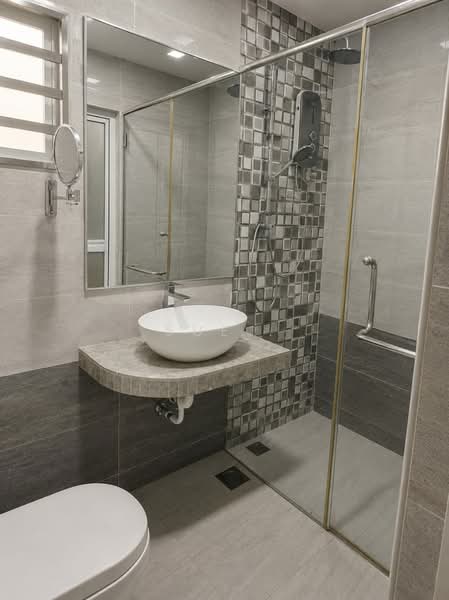 Rumah Teres 2 Tingkat untuk Dijual di Taman Taynton View (Cheras) - Sue . - Bathroom - PropertyGuru.com.my