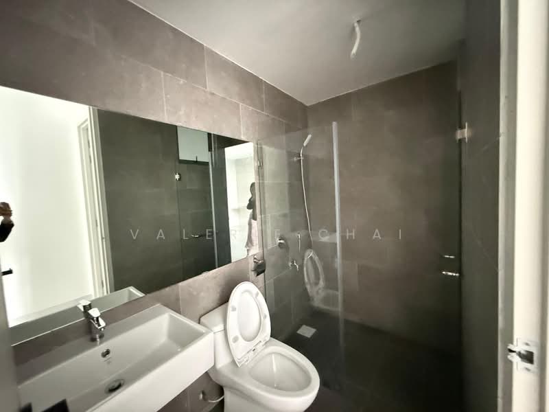 Service Residence for Sale at Renna Residence @ The NorthBank - Valerie Chai - Bathroom - PropertyGuru.com.my