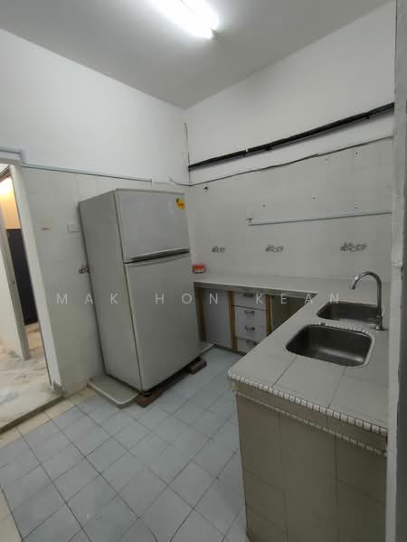 Rumah Teres 2 Tingkat untuk Disewa di Seksyen 7 (Shah Alam) - Mak Hon Kean - Kitchen - PropertyGuru.com.my