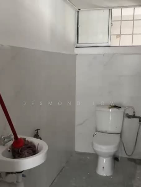 2-storey Terraced House for Rent in Jalan Klang Lama (Old Klang Road) (Kuala Lumpur) - Desmond Low - Bathroom - PropertyGuru.com.my