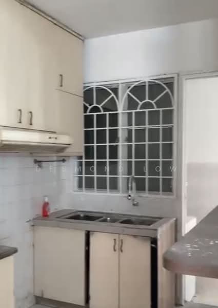 2-storey Terraced House for Rent in Jalan Klang Lama (Old Klang Road) (Kuala Lumpur) - Desmond Low - Kitchen - PropertyGuru.com.my