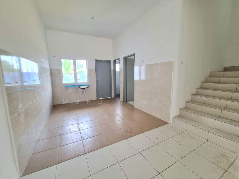 Rumah Teres untuk Dijual di Sepang (Selangor) - Muhd Ajwad - Dining Area - PropertyGuru.com.my