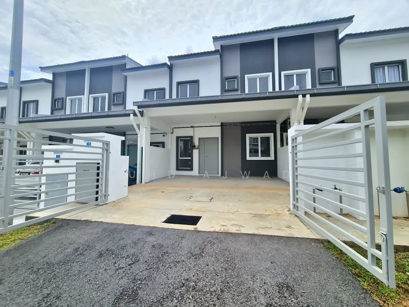 Rumah Teres untuk Dijual di Sepang (Selangor) - Muhd Ajwad - Exterior - PropertyGuru.com.my