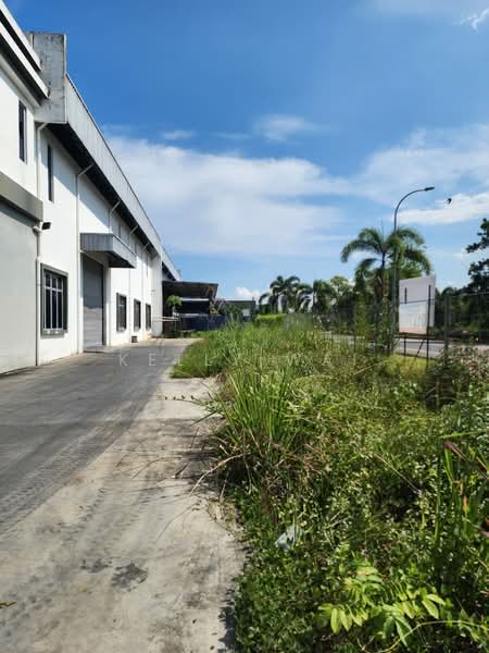 Cluster Factory for Sale in Taman Desa Cemerlang (Ulu Tiram) - Kelly Wai - Exterior - PropertyGuru.com.my