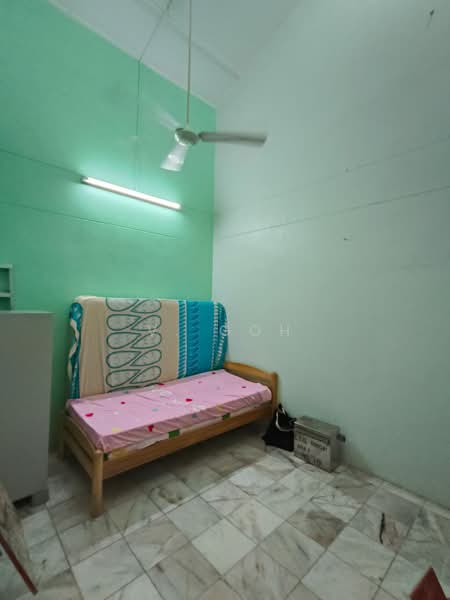 Rumah Teres 1 Tingkat untuk Disewa di Bayan Lepas (Penang) - V. Goh - Bedroom - PropertyGuru.com.my
