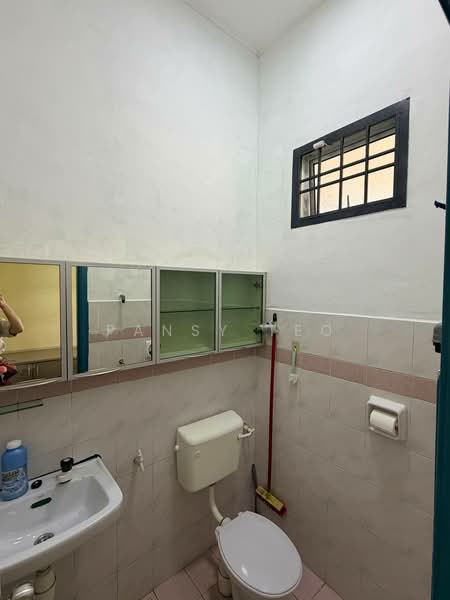 Rumah Teres untuk Dijual di Taman Nusa Bestari (Iskandar Puteri (Nusajaya)) - Pansy Teo - Bathroom - PropertyGuru.com.my