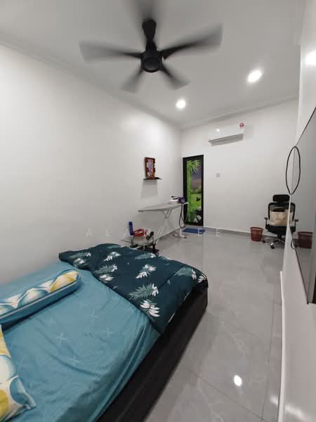Rumah Teres 2 Tingkat untuk Dijual di Kajang (Selangor) - Alan Lee - Bedroom - PropertyGuru.com.my