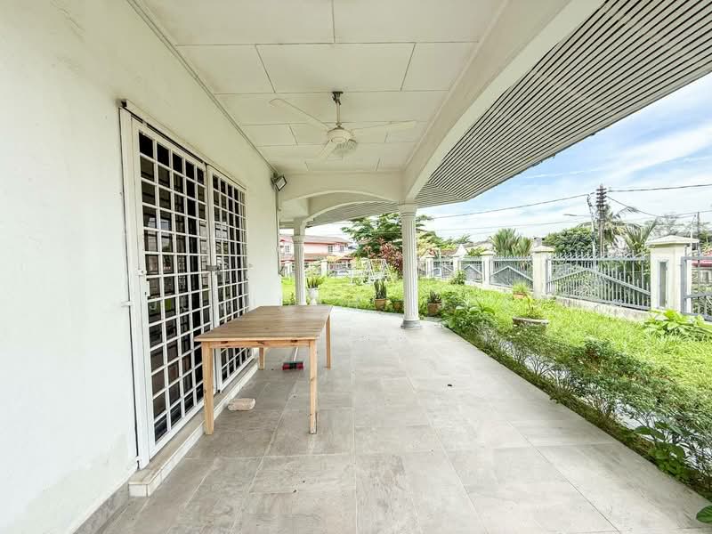 Rumah Banglo untuk Dijual di Ampang Jaya (Ampang) - JUMIDAH (JUE) - Exterior - PropertyGuru.com.my