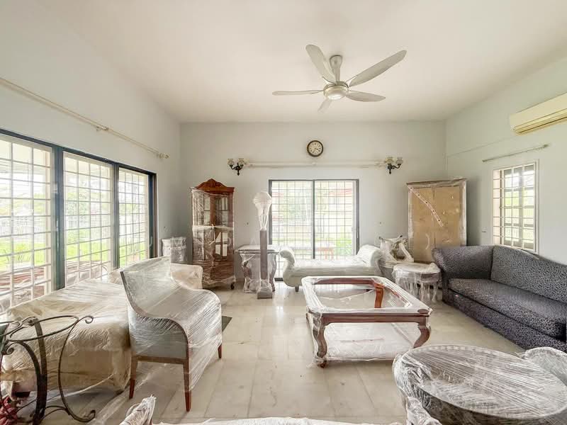 Rumah Banglo untuk Dijual di Ampang Jaya (Ampang) - JUMIDAH (JUE) - Living Room - PropertyGuru.com.my