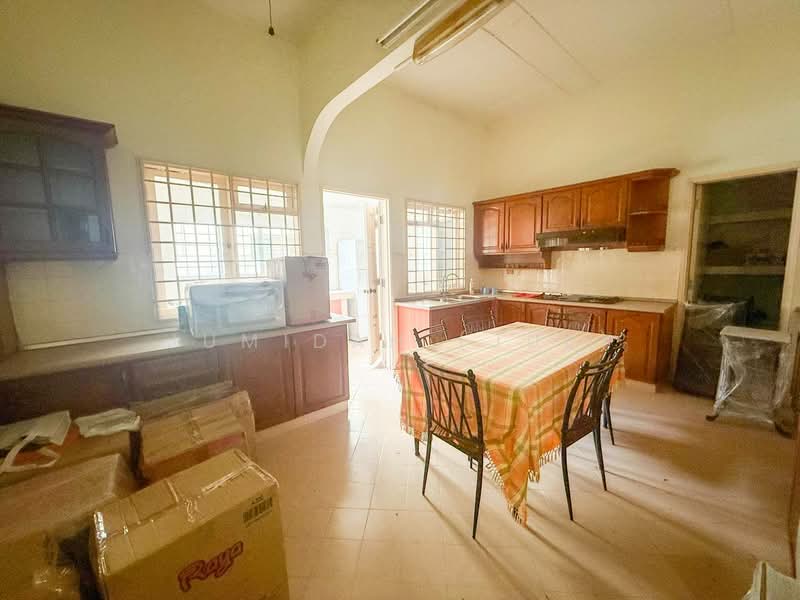 Rumah Banglo untuk Dijual di Ampang Jaya (Ampang) - JUMIDAH (JUE) - Kitchen - PropertyGuru.com.my