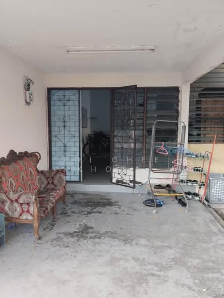 Rumah Teres 1 Tingkat untuk Dijual di Taman Seri Indah (Batu Maung) - Ooi Chee Khoon - Entrance - PropertyGuru.com.my