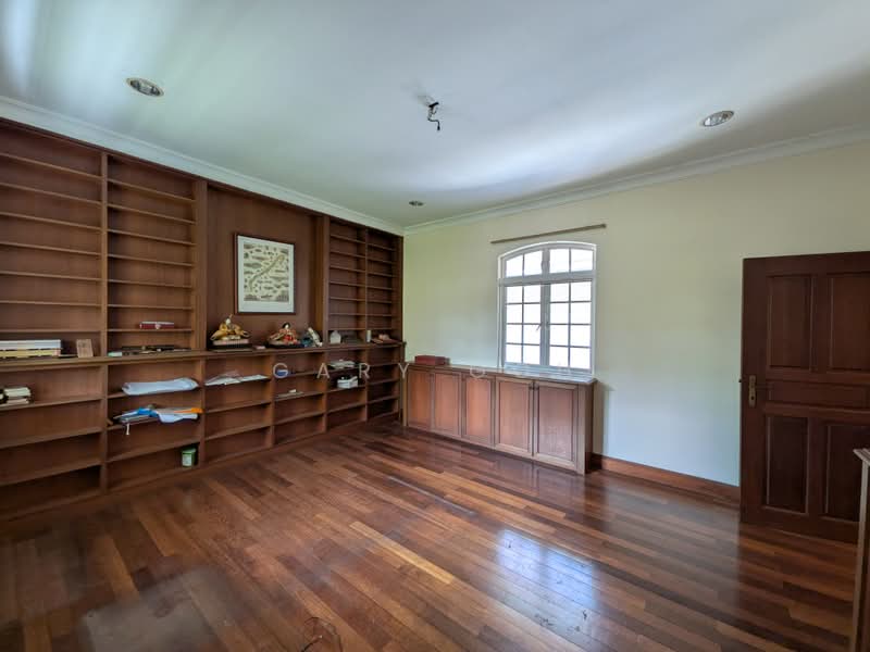 Bungalow for Sale in Subang (Selangor) - Gary Goh - Study - PropertyGuru.com.my
