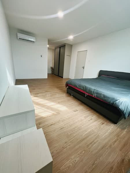 Apartment for Sale at McKenzie Avenue - Michael Phe - PropertyGuru.com.my