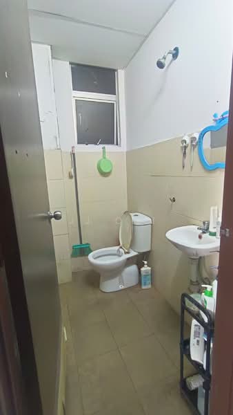 Pangsapuri untuk Dijual di Pangsapuri Villamas - JJ Ooi - Bathroom - PropertyGuru.com.my