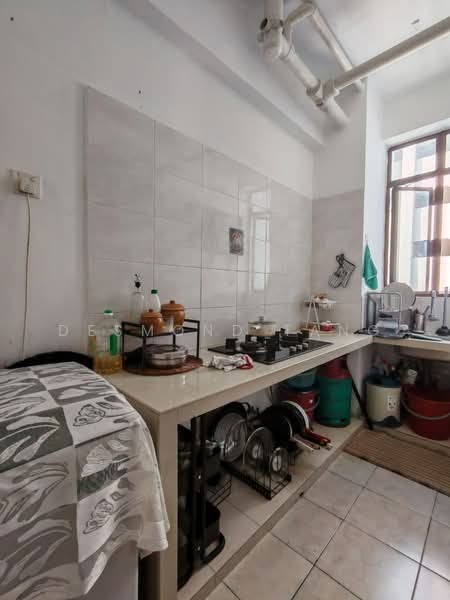 Condominium for Sale at Park 51 Residency - Desmond Tang - Kitchen - PropertyGuru.com.my