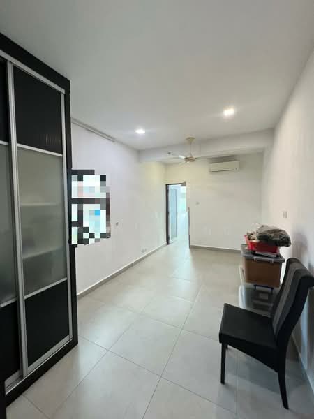 2-storey Terraced House for Sale in Taman Kepong (Kepong) - Yen Ching - Living Room - PropertyGuru.com.my