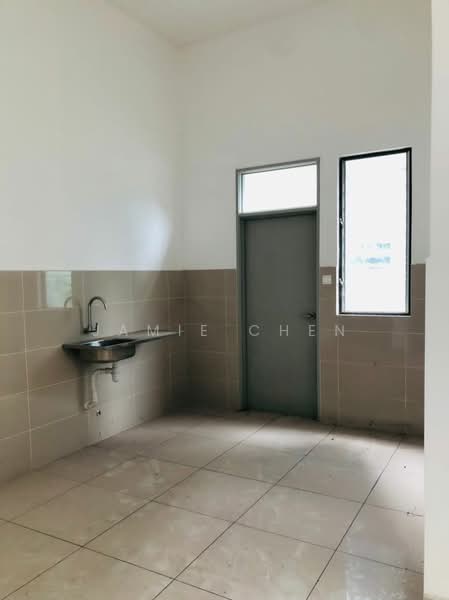 Rumah Berkembar untuk Dijual di Desa Petaling (Kuala Lumpur) - Jamie Chen - PropertyGuru.com.my