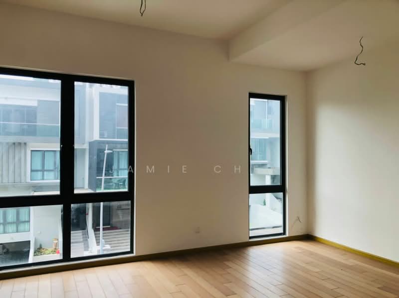 Rumah Berkembar untuk Dijual di Desa Petaling (Kuala Lumpur) - Jamie Chen - PropertyGuru.com.my